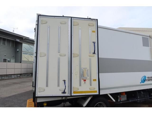 ISUZU ELF 2017 Image 31