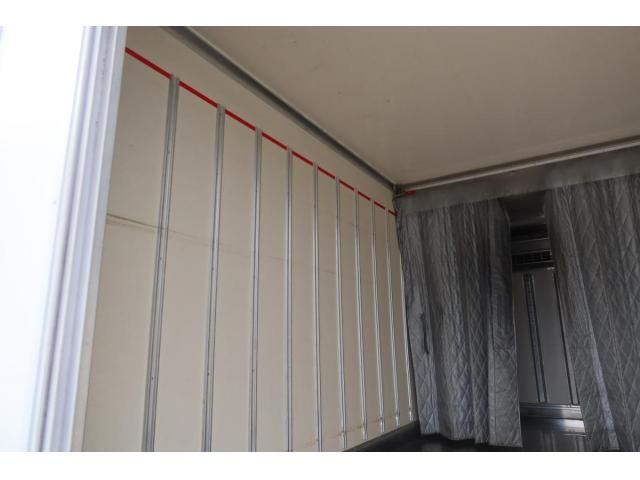 ISUZU ELF 2017 Image 31