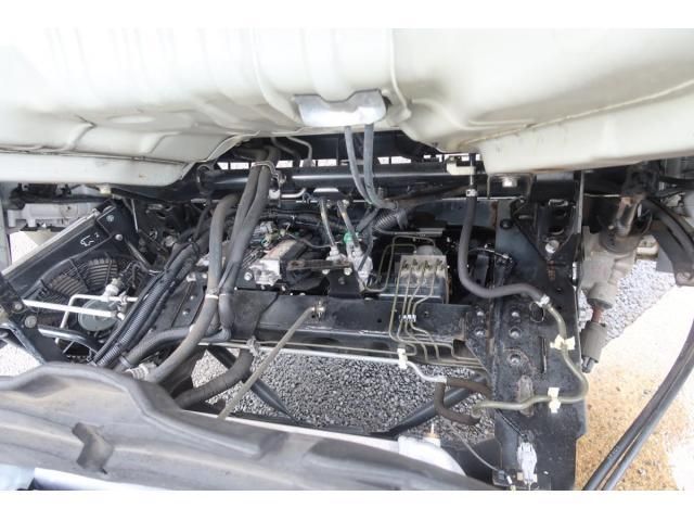 ISUZU ELF 2017 Image 31