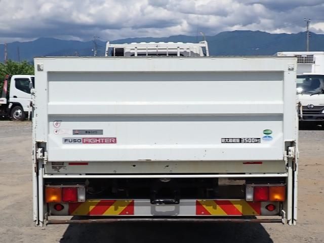 MITSUBISHI FUSOU FIGHTER 2015 Image 31