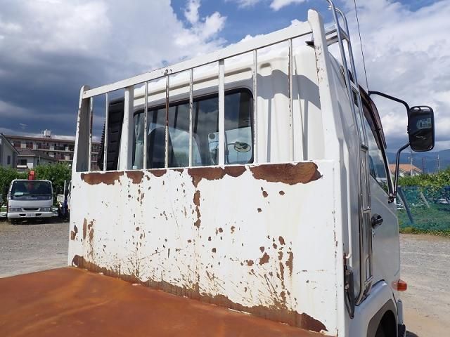 MITSUBISHI FUSOU FIGHTER 2015 Image 31