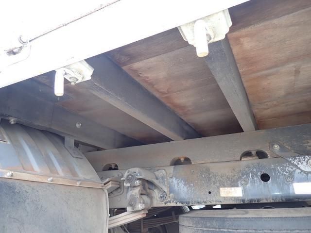 MITSUBISHI FUSOU FIGHTER 2015 Image 31