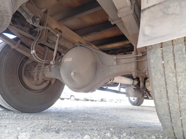 MITSUBISHI FUSOU FIGHTER 2015 Image 31