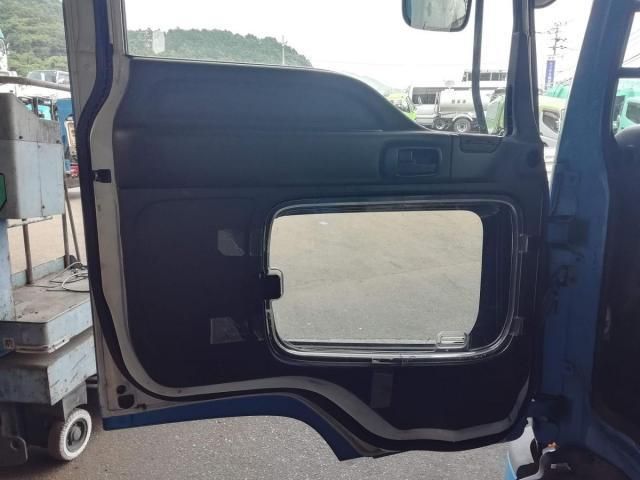 ISUZU FORWARD 1999 Image 31