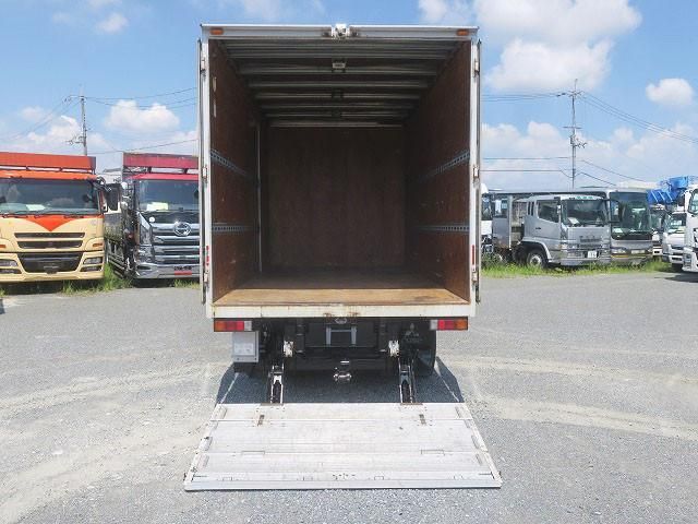 MITSUBISHI CANTER 2016 Image 31