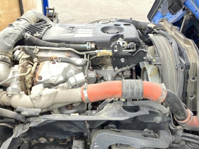 ISUZU ELF 2015 Image 31