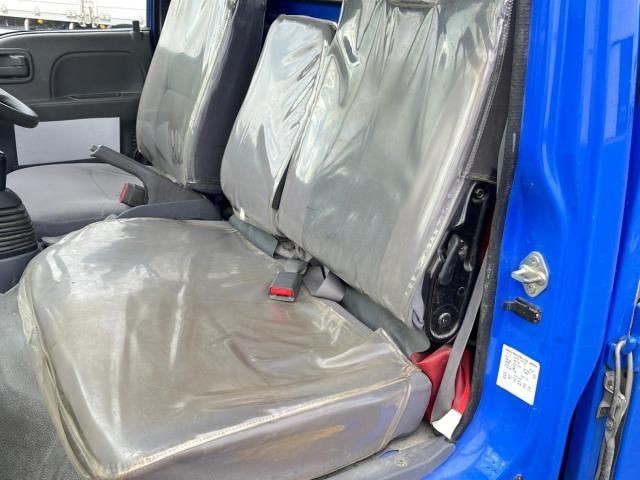 ISUZU ELF 2015 Image 31