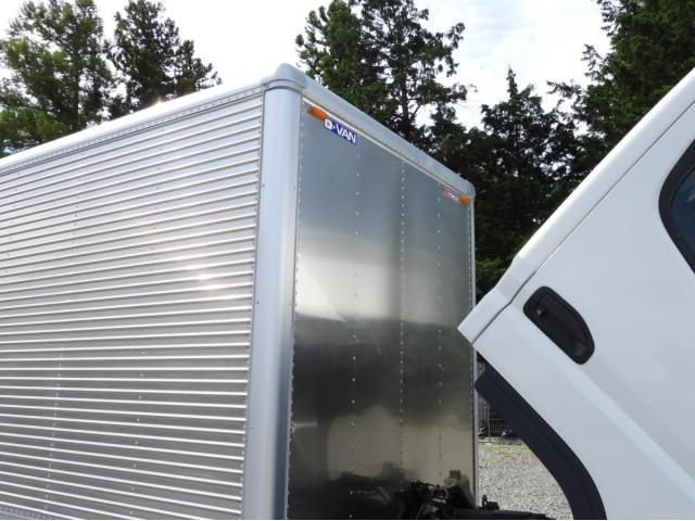 MITSUBISHI CANTER 2017 Image 31