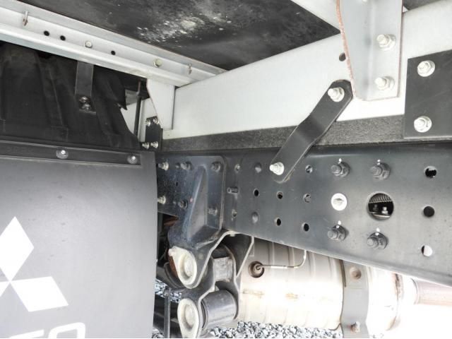 MITSUBISHI CANTER 2017 Image 31