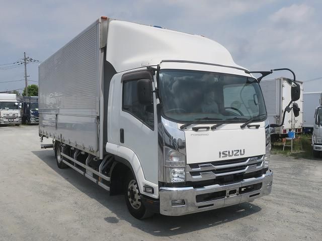 ISUZU FORWARD 2018 Image 31