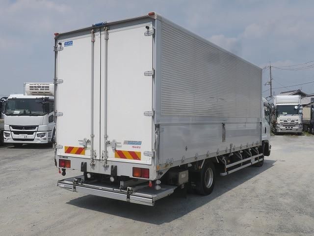 ISUZU FORWARD 2018 Image 31