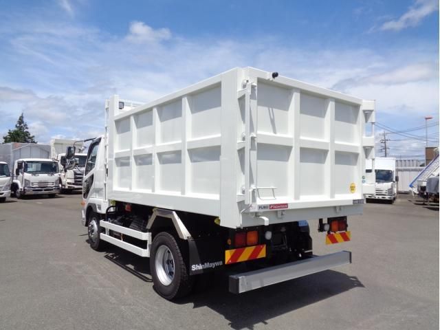 MITSUBISHI FUSOU FIGHTER 2024 Image 31