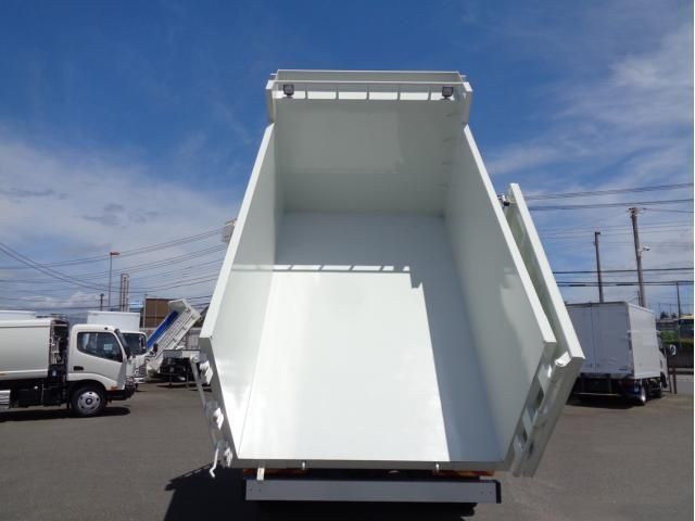 MITSUBISHI FUSOU FIGHTER 2024 Image 31