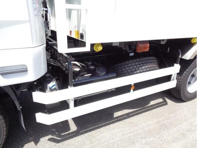 MITSUBISHI FUSOU FIGHTER 2024 Image 31