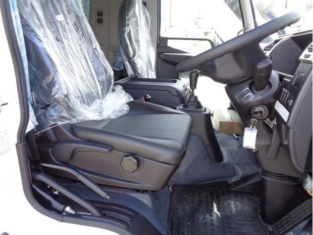 MITSUBISHI FUSOU FIGHTER 2024 Image 31