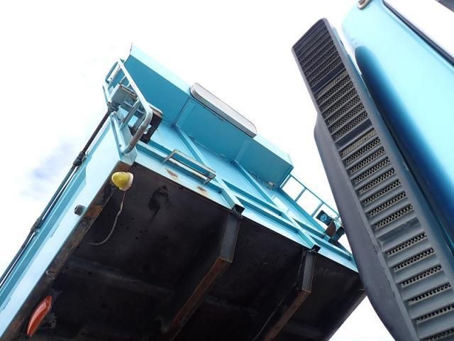 MITSUBISHI FUSOU SUPER GREAT 2015 Image 31