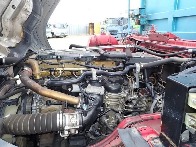 MITSUBISHI FUSOU SUPER GREAT 2015 Image 31