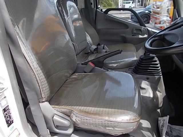 HINO DUTRO 2019 Image 31