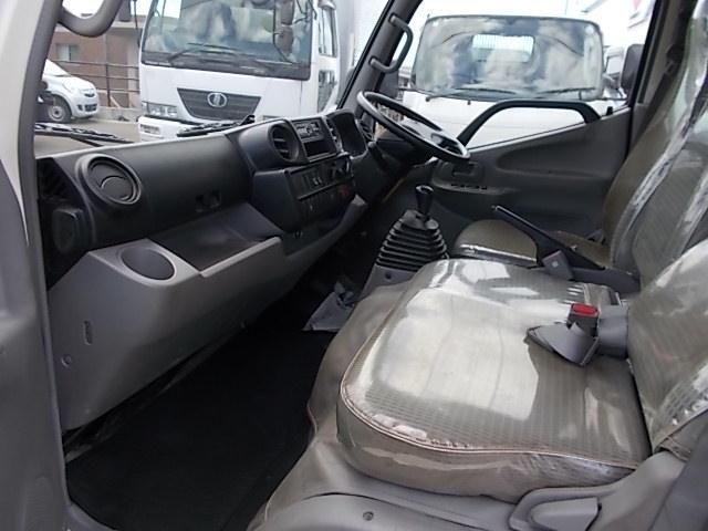 HINO DUTRO 2019 Image 31