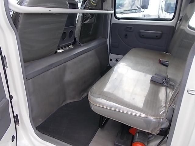 HINO DUTRO 2019 Image 31