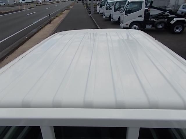 HINO DUTRO 2019 Image 31