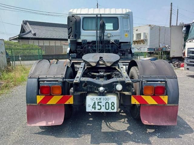 NISSAN DIESEL QUON 2011 Image 31