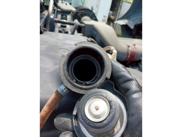 NISSAN DIESEL QUON 2011 Image 31