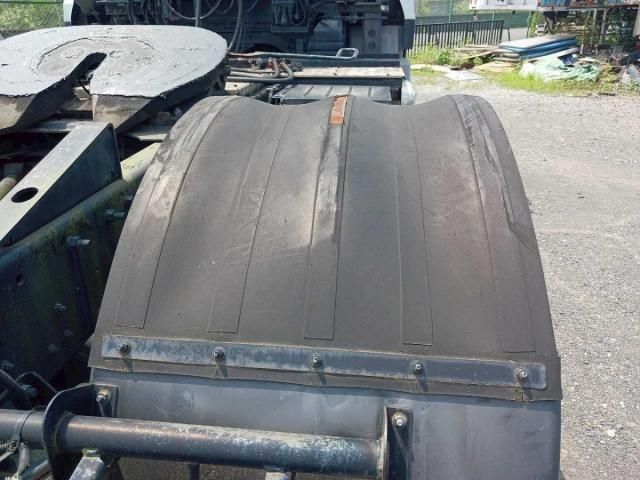 NISSAN DIESEL QUON 2011 Image 31