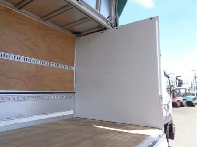 ISUZU FORWARD 2023 Image 31