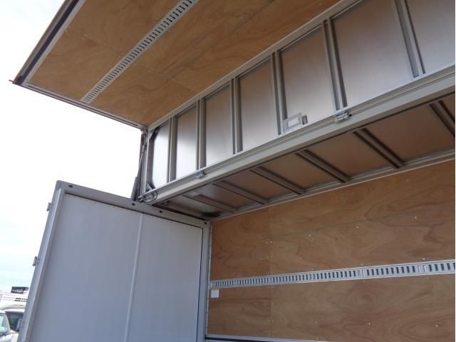 ISUZU FORWARD 2023 Image 31