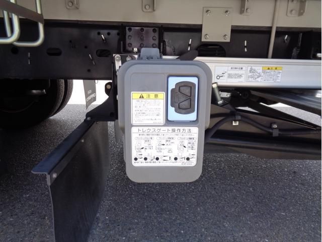 ISUZU FORWARD 2023 Image 31