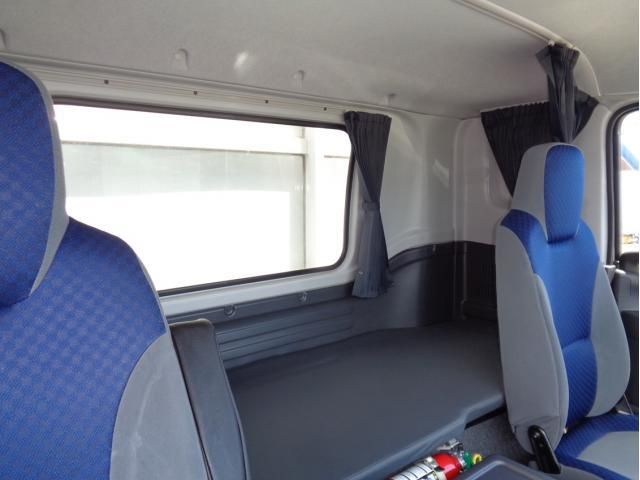 ISUZU FORWARD 2023 Image 31