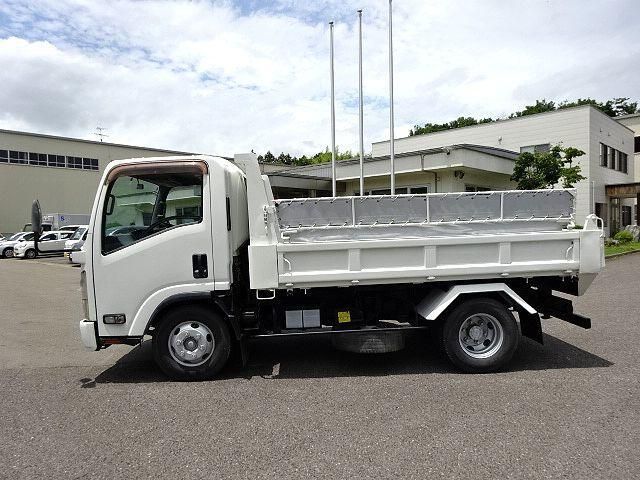 ISUZU ELF 2013 Image 31