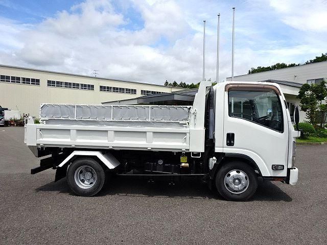 ISUZU ELF 2013 Image 31