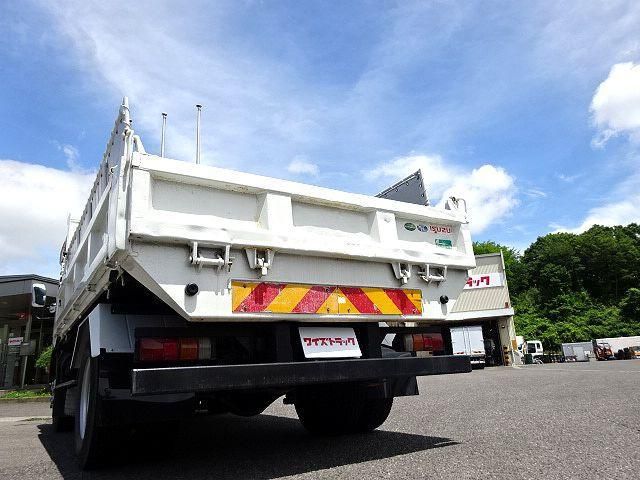 ISUZU ELF 2013 Image 31