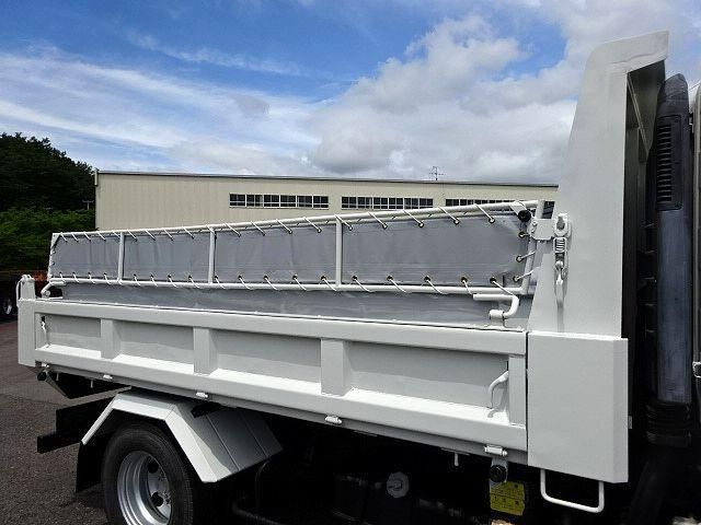 ISUZU ELF 2013 Image 31