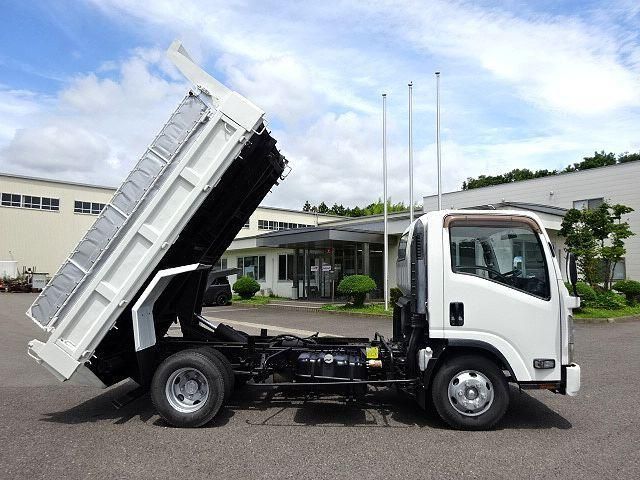 ISUZU ELF 2013 Image 31