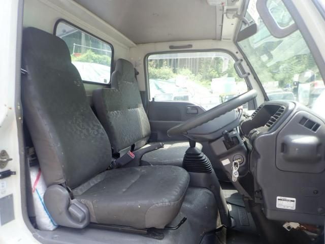ISUZU ELF 2006 Image 31