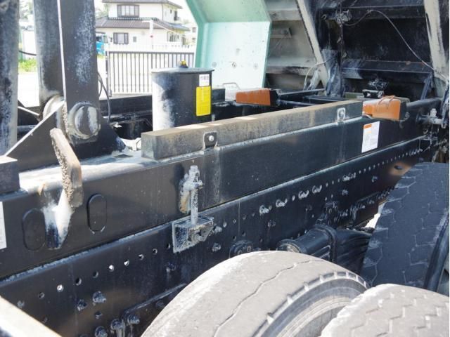 HINO PROFIA 2017 Image 31