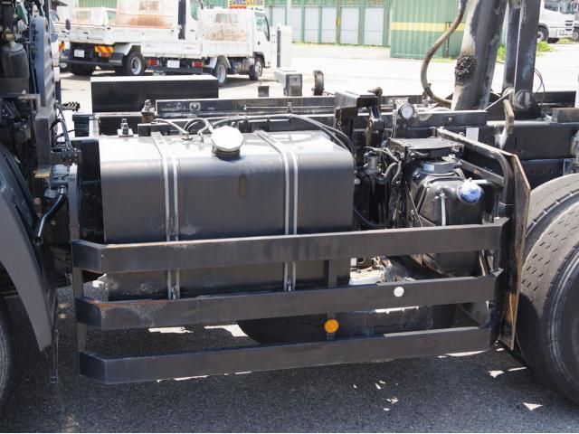 HINO PROFIA 2017 Image 31