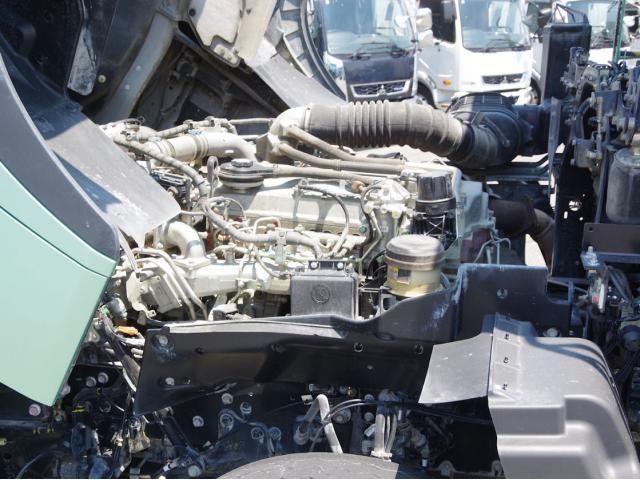 HINO PROFIA 2017 Image 31