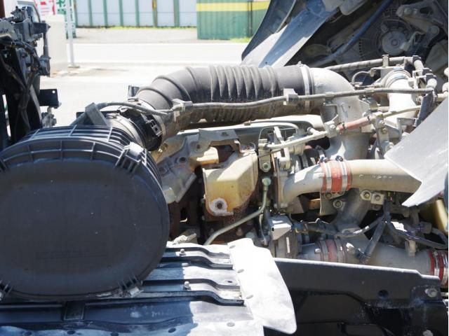 HINO PROFIA 2017 Image 31