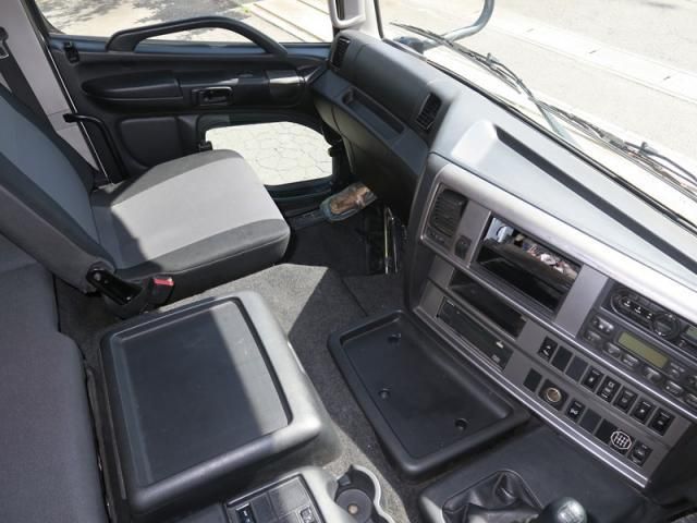 HINO PROFIA 2017 Image 31