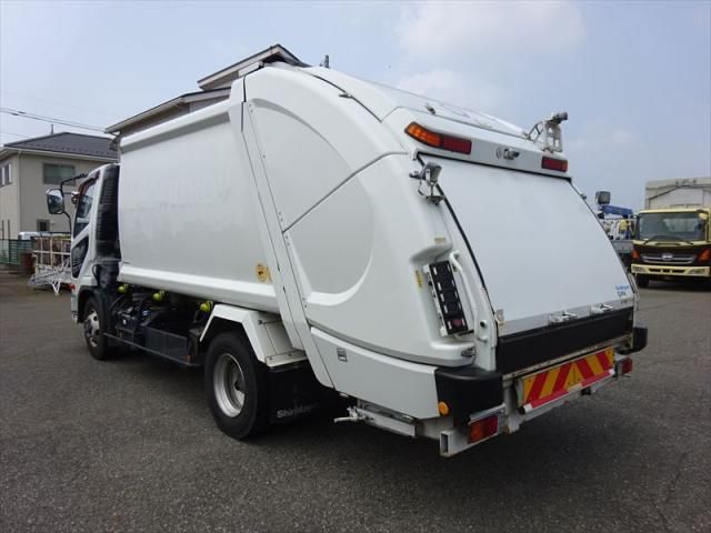 MITSUBISHI FUSOU FIGHTER 2013 Image 31