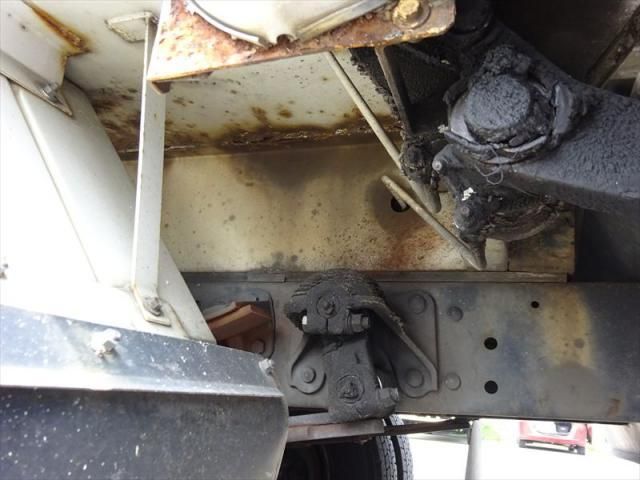 MITSUBISHI FUSOU FIGHTER 2013 Image 31