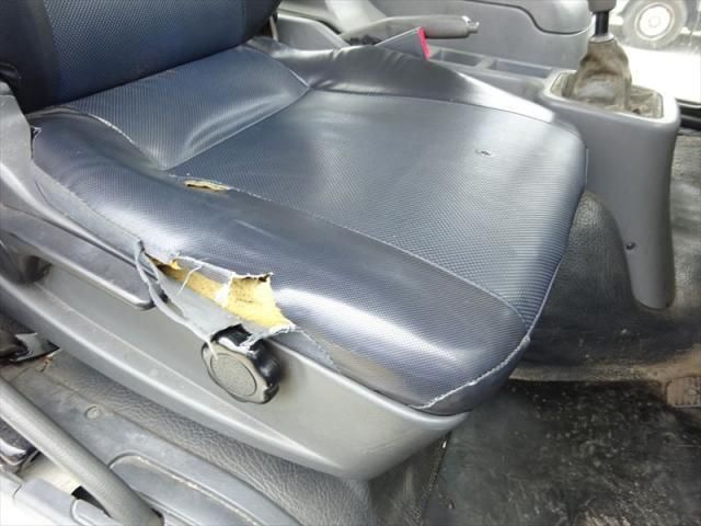 MITSUBISHI FUSOU FIGHTER 2013 Image 31