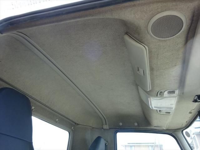 MITSUBISHI FUSOU FIGHTER 2013 Image 31