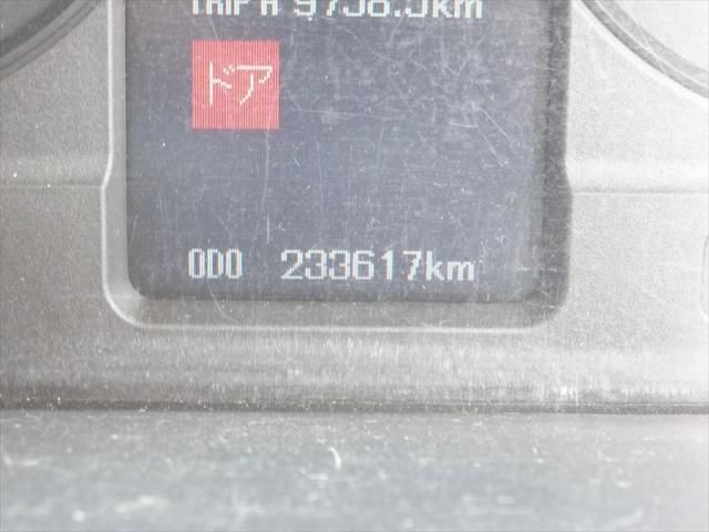 MITSUBISHI FUSOU FIGHTER 2013 Image 31