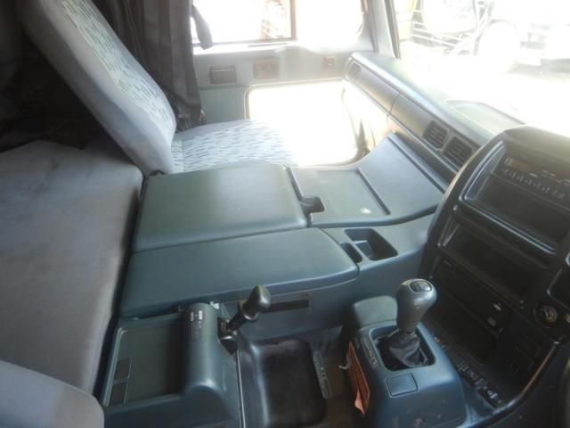 NISSAN DIESEL BIGTHUMB 2004 Image 31