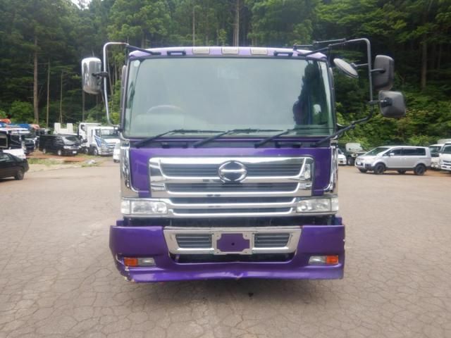 HINO PROFIA 2000 Image 31
